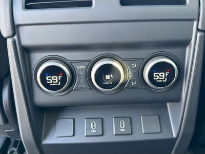2026 Land Rover Defender 130 - Photo 19