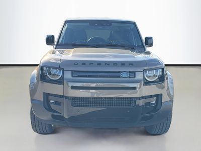 2026 Land Rover Defender 130 - Photo 8