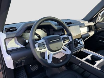 2026 Land Rover Defender 130 - Photo 25