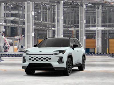2026 Toyota RAV4 - Photo 3