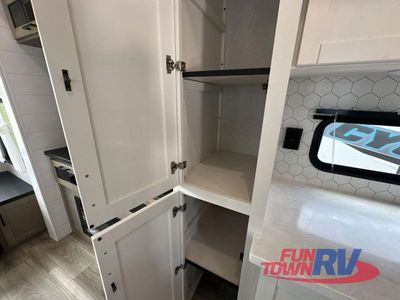 2026 Jayco Jay Flight Bungalow - Photo 13
