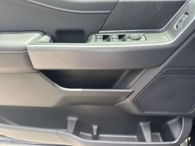 2026 Ford F-150 — photo 9 view
