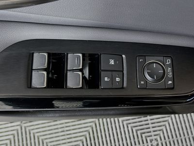 2024 Lexus ES - Photo 14