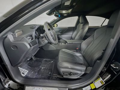 2024 Lexus ES - Photo 12