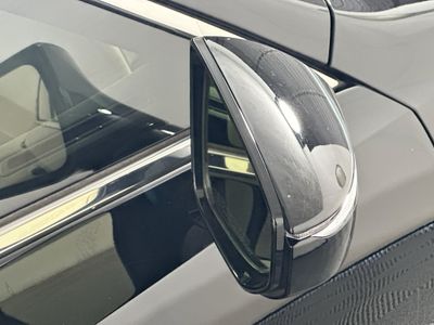 2024 Lexus ES - Photo 10