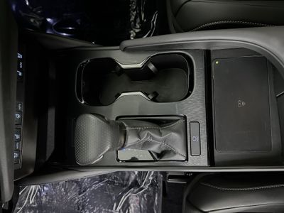 2024 Lexus ES - Photo 22