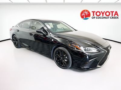 2024 Lexus ES - Photo 1