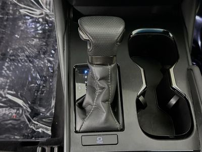2024 Lexus ES - Photo 21