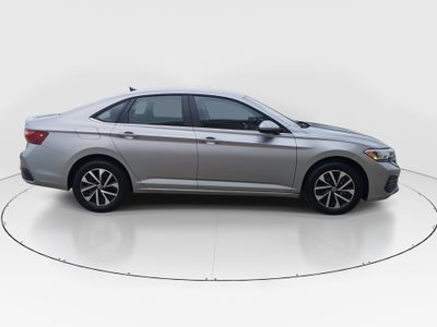 2024 Volkswagen Jetta - Photo 8