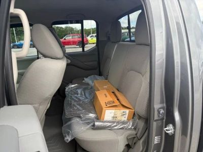2020 Nissan Frontier - Photo 19