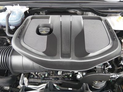 2025 Ram 1500 — photo 9 view