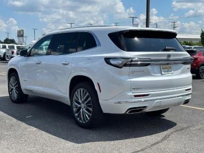 2025 Buick Enclave — detail view