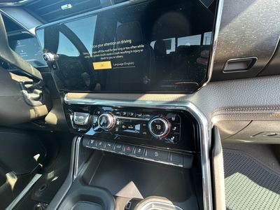 2026 GMC Sierra 3500HD - Photo 8