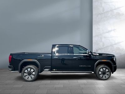 2026 GMC Sierra 3500HD - Photo 4