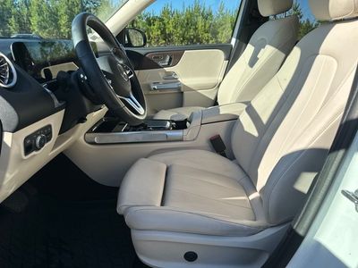 2023 Mercedes-Benz GLB - Photo 18