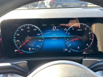 2023 Mercedes-Benz GLB - Photo 22