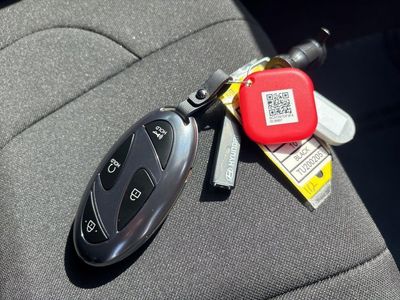 2026 Hyundai Elantra — photo 40 view