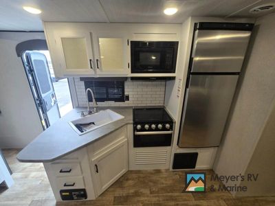 2023 Keystone RV Hideout - Photo 12