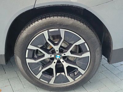 2025 BMW X3 — photo 9 view