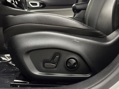 2025 Jeep Compass - Photo 12