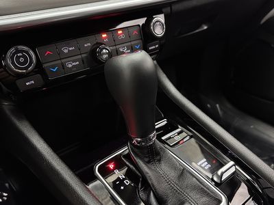2025 Jeep Compass - Photo 14