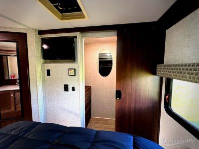 2019 Forest River Sunseeker — photo 18 view