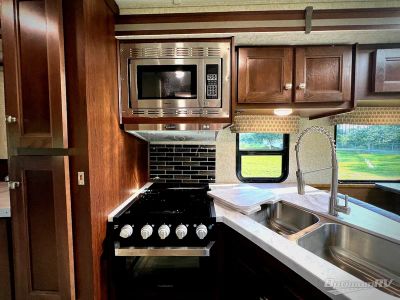 2019 Forest River Sunseeker — photo 14 view