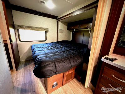 2019 Forest River Sunseeker — photo 17 view