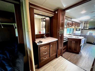2019 Forest River Sunseeker — photo 23 view