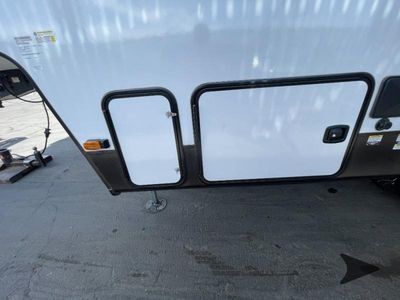 2025 Coachmen RV Chaparral Lite - Photo 15