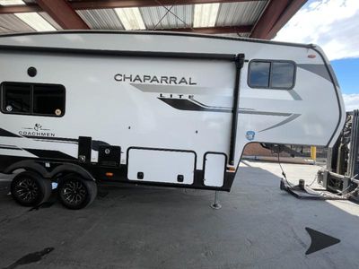 2025 Coachmen RV Chaparral Lite - Photo 8