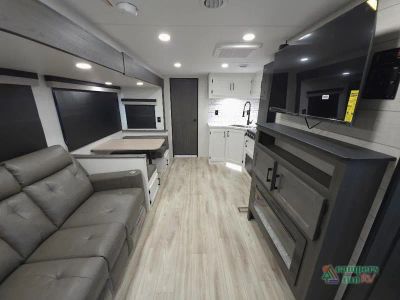 2027 Venture RV Campbound Platinum — photo 34 view