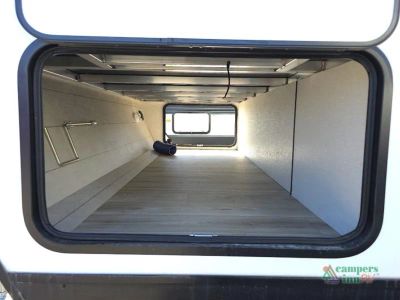 2027 Venture RV Campbound Platinum — photo 27 view