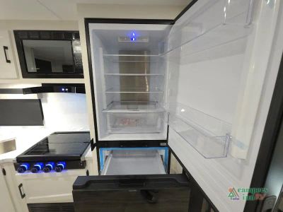 2027 Venture RV Campbound Platinum — photo 49 view