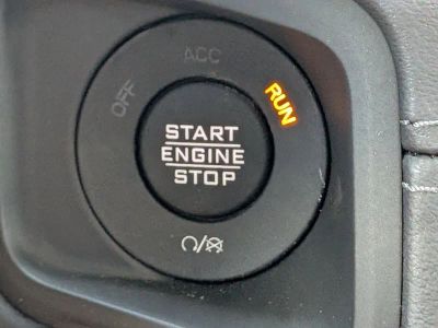 2026 Jeep Wrangler — photo 35 view