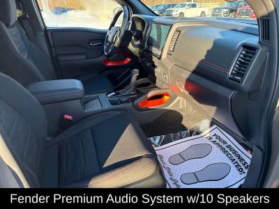 2023 Nissan Frontier PRO-4X — photo 18 view