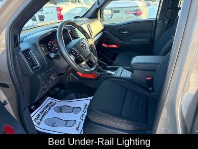 2023 Nissan Frontier PRO-4X — photo 21 view