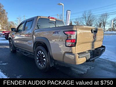 2023 Nissan Frontier PRO-4X — photo 8 view