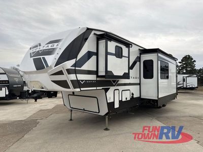 2025 Dutchmen Voltage — photo 9 view