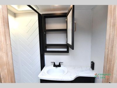2022 Keystone RV Outback - Photo 21