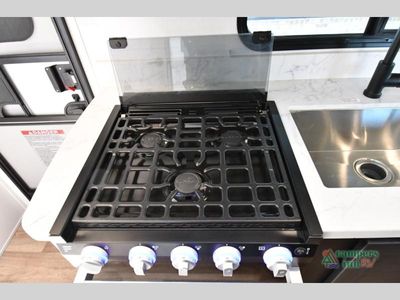 2022 Keystone RV Outback - Photo 14