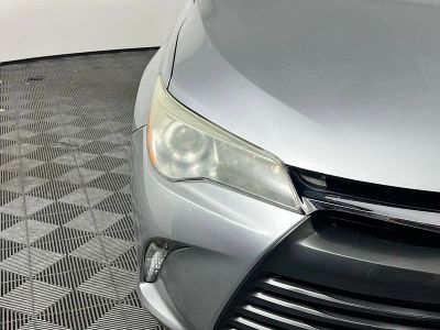 2015 Toyota Camry — photo 9 view