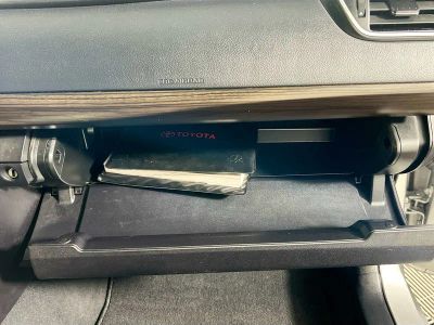 2015 Toyota Camry — photo 31 view