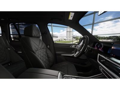 2026 BMW X5 — photo 9 view