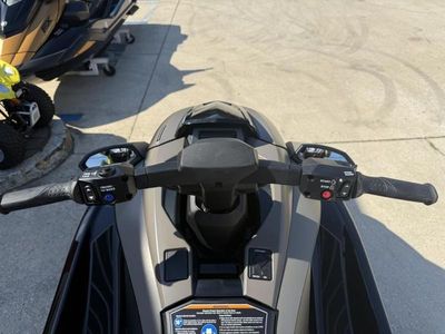 2025 Yamaha Waverunners GP SVHO - Photo 12