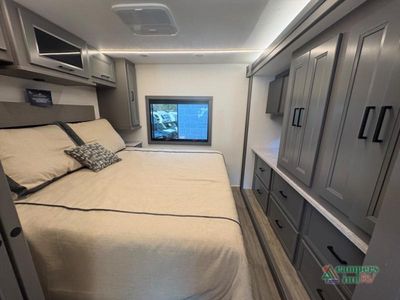 2026 Coachmen RV Mirada - Photo 31