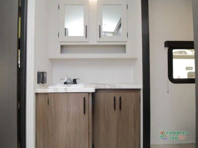 2027 Forest River Westbrook Luxury — photo 22 view