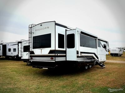 2026 Heartland Bighorn - Photo 2