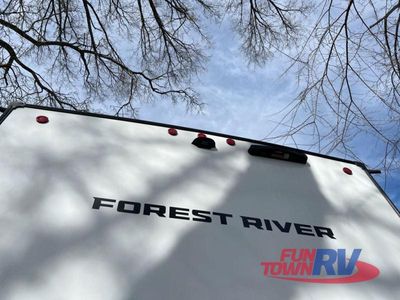 2025 Forest River RV Cherokee Arctic Wolf Suite - Photo 11