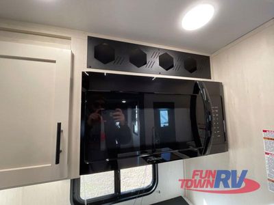 2025 Forest River RV Cherokee Arctic Wolf Suite - Photo 15